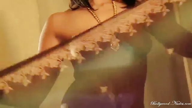 જાડા માતા fucks સાથે સેક્સ મશીન વહે ફુલ વીડીયો સેકસી કેપ
