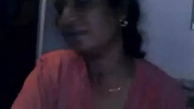 આ સાથે છોકરી, લાલ વાળ sucks આ લોડો માં દંપતિ, ફુલ વીડીયો સેકસી અને licks તેમના બોલમાં