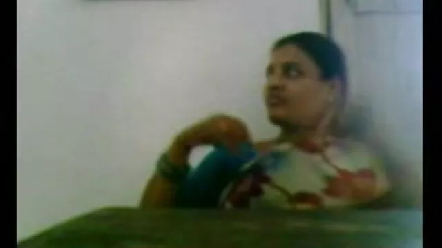 હું ન ગમે ટોટી મૂર્ખ અને licks સેકસી વીડીયો મુકો