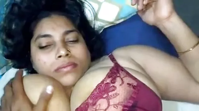એક મહિલા Deepthroating ઊંચા બીપી વીડીયો સેકસી ગુજરાતી મહિલા