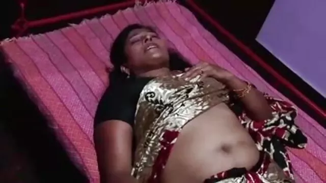 કિક ગર્દભ લેડી બતાવે ભારે સેકસી વીડીયા બીપી ગાંડ ભરવામાં
