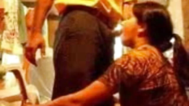 સારા જય સાથે વીડીયો બીપી સેકસી મોટા tits આપે ચોર માટે એક માસ્ક