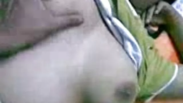 સોનેરી પગ બીપી વીડીયો સેકસી છટકી શકે તાજા