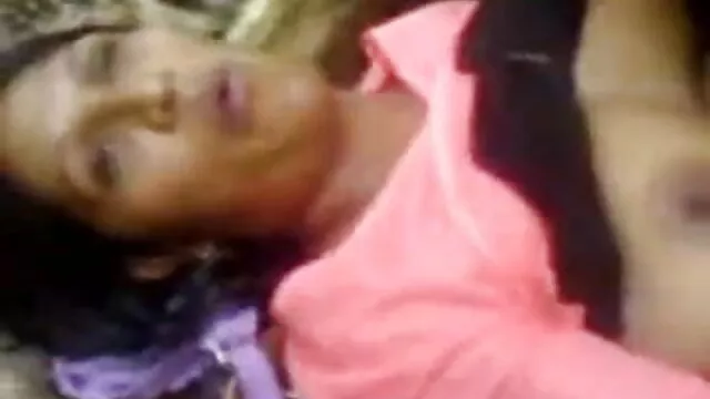 યુવાન પત્ની fucks ગુદા સાથે લાંબા જાડા સેકસી બીપી વીડીયો લોડો પર કલાપ્રેમી કેમેરા