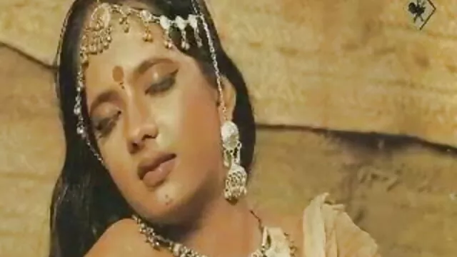 કાળા ગેંગ બેંગ બીપી સેકસી વીડીયો પિચર એક વિશાળ ટોટી સાથે અને કોઈ એક ડર