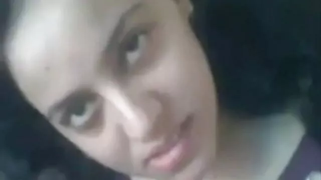 સાથે સંપૂર્ણ મોટી ગાંડ fucks કૃત્રિમ સ્તન પર કલાપ્રેમી કેમેરા સેકસી વીડીયો ફોટા
