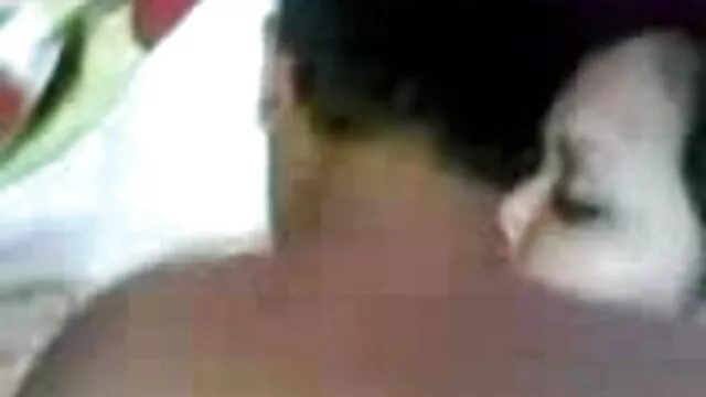 માતા સાથે મોટા tits હસ્તમૈથુન સેકસી વીડીયો લાઈવ માં તેલ કેપ સાથે આંગળીઓ પછી મસાજ